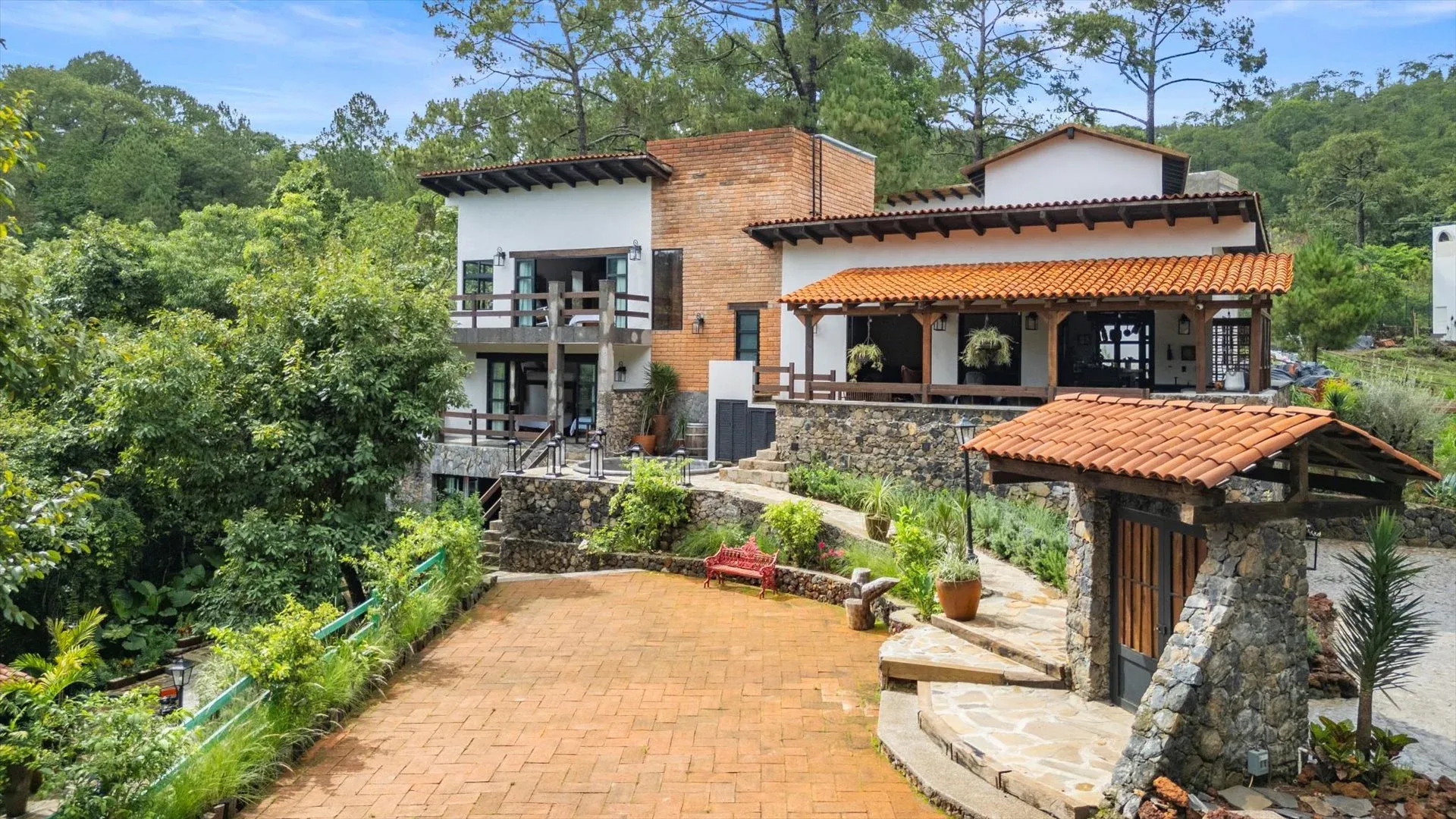 Finca Mamatina 4